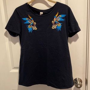 Banana Republic Embroidered, navy, short tee